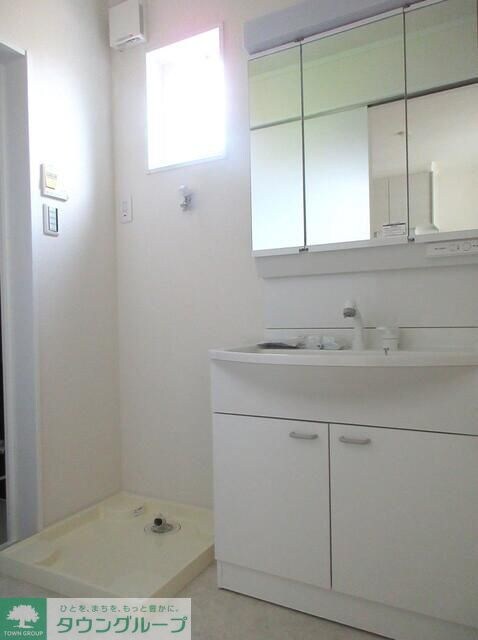 ナリトモ仁戸名Dの物件内観写真