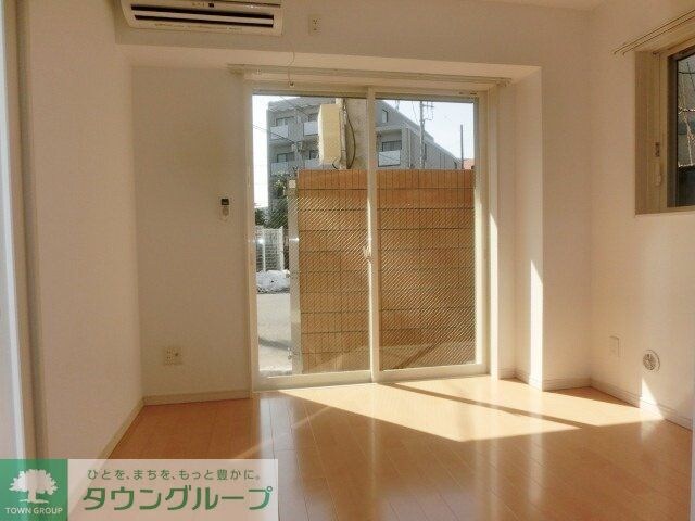 ツリーフィールド幕張の物件内観写真