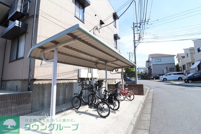 ロイヤルハウス Aの物件内観写真