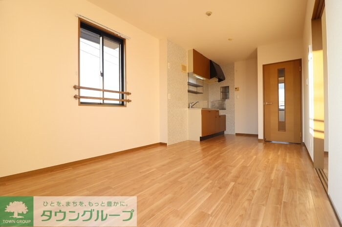 ロイヤルハウス Aの物件内観写真