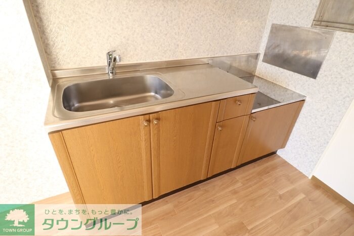 ロイヤルハウス Aの物件内観写真