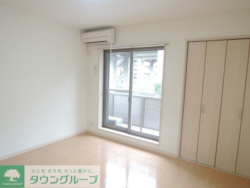 アンプレッセの物件内観写真