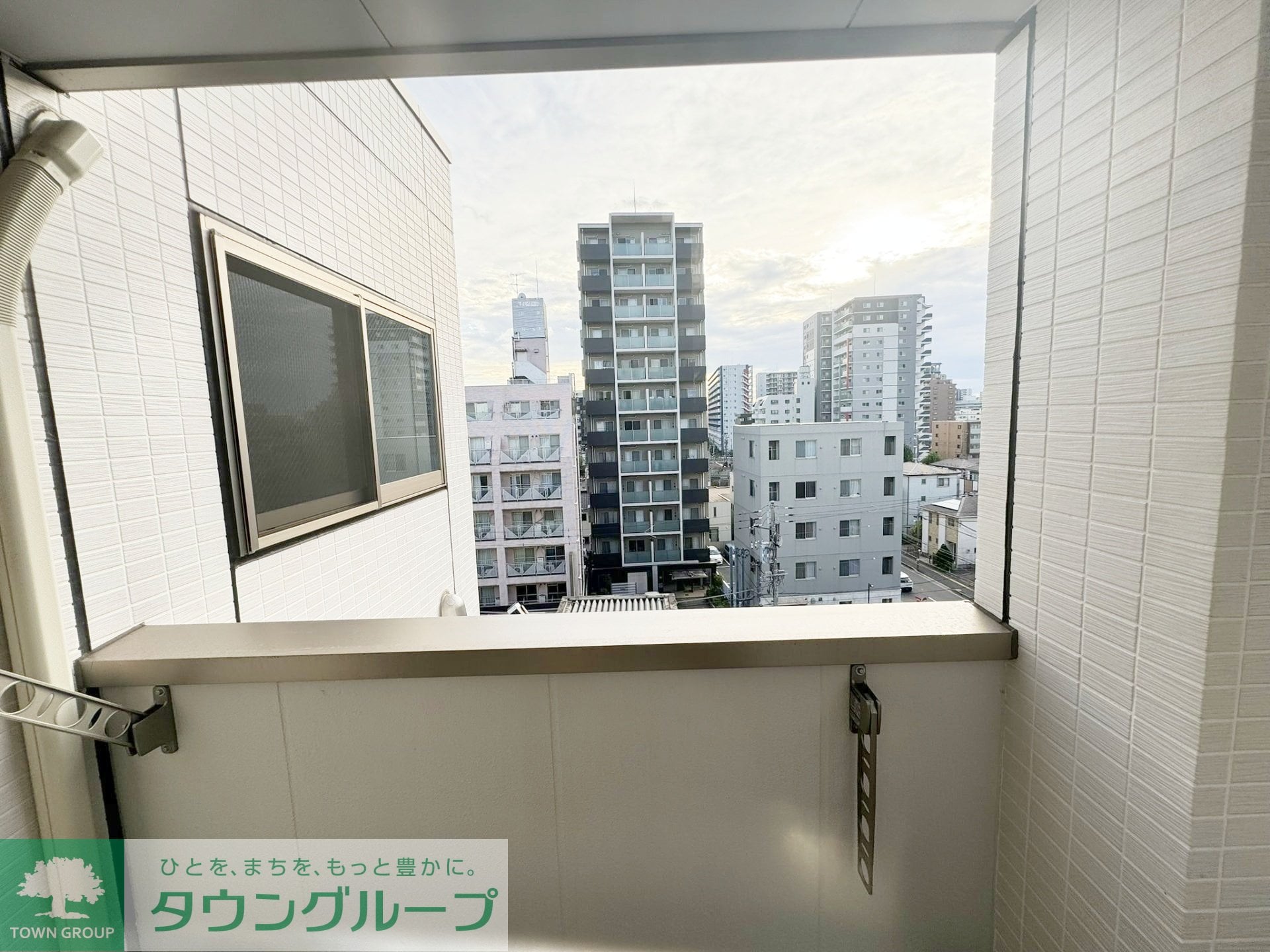 トスティナ新宿の物件内観写真