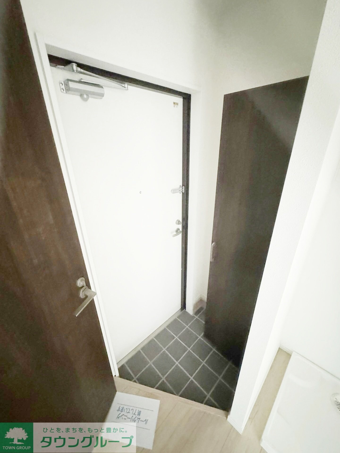 トスティナ新宿の物件内観写真