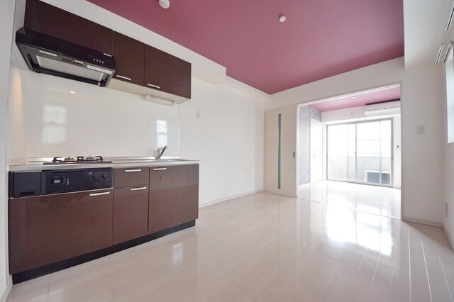 シャリマー ディスの物件内観写真