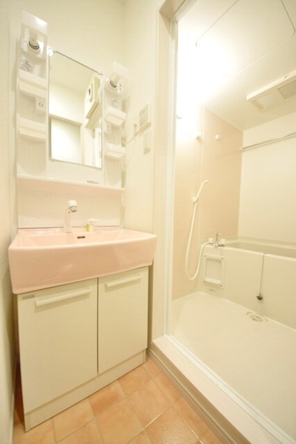 シャリマー ディスの物件内観写真