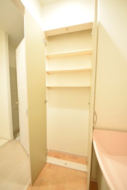 シャリマー ディスの物件内観写真