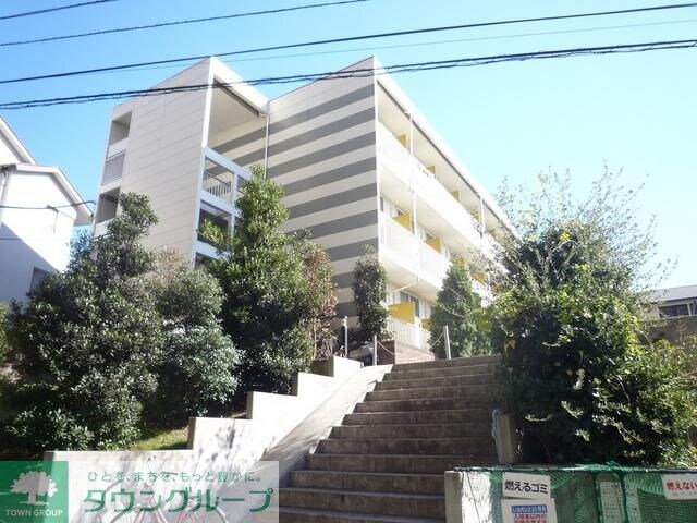 レオパレスピュアの物件外観写真