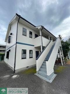 ウエストエンドAの物件外観写真