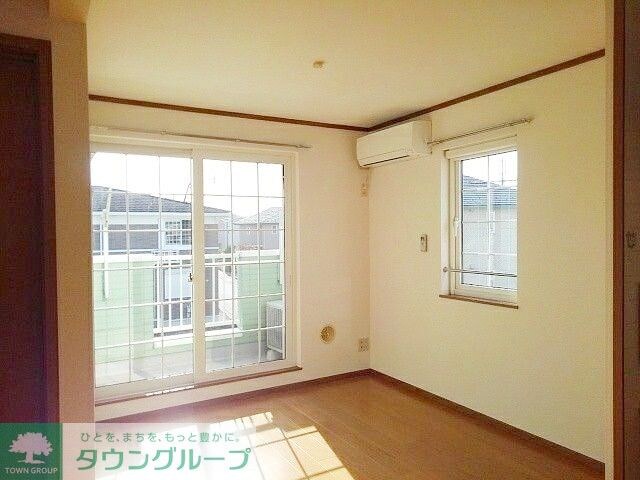 パ-クアドニス弐番館の物件内観写真