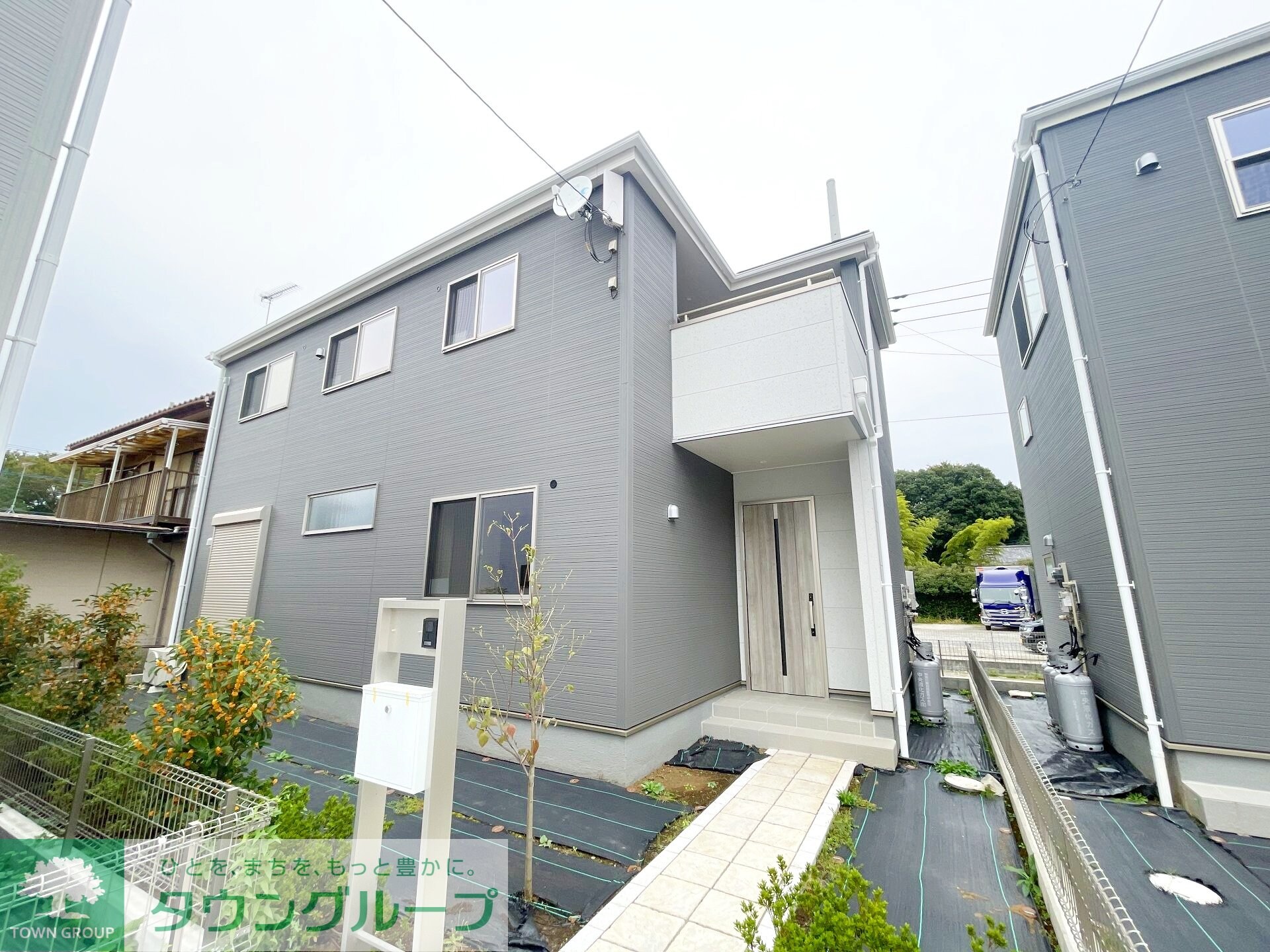 マイホームネクスト所沢中富 2号棟の物件外観写真