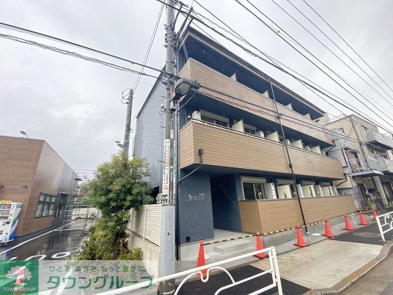 AVENIRの物件外観写真