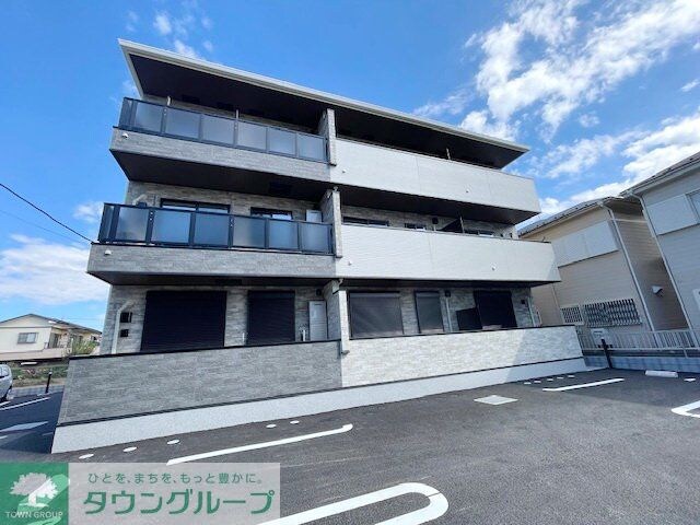 クラールの物件外観写真