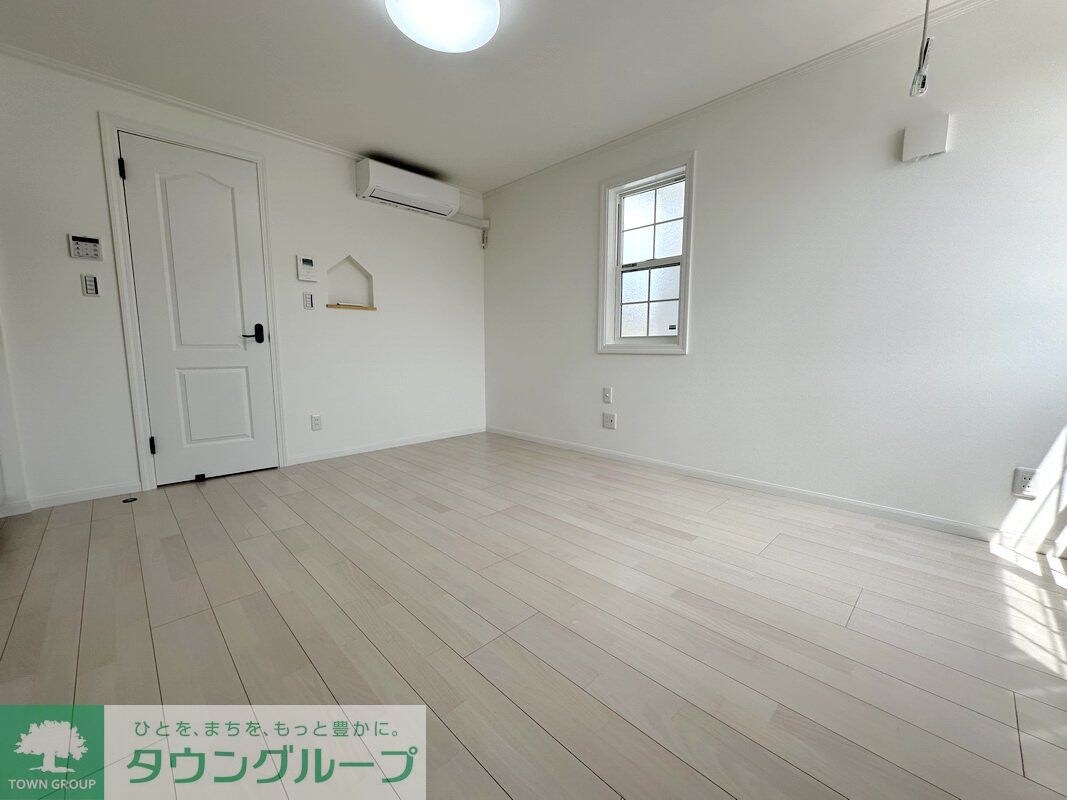 フラワームーンの物件内観写真