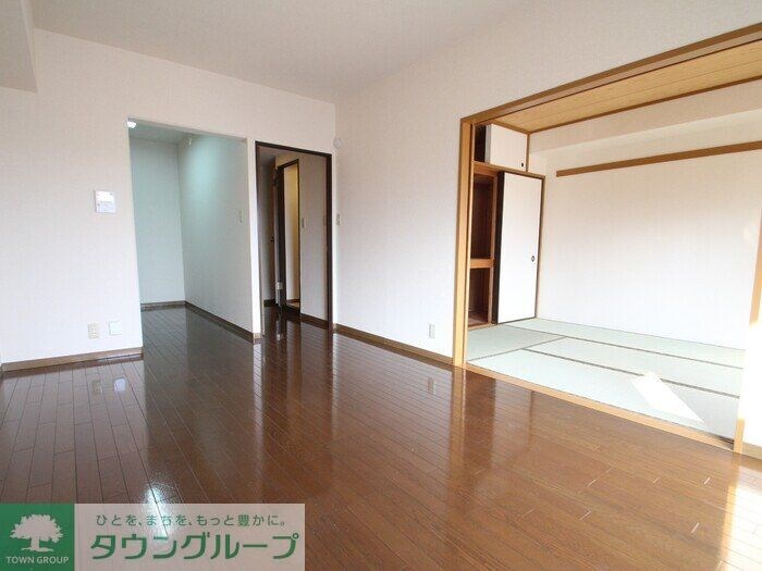 リヴェール滝山の物件内観写真