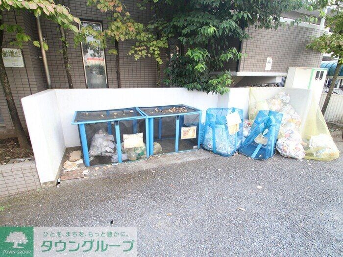 リヴェール滝山の物件内観写真