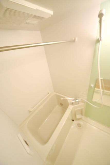 レオネクストラベンダーの物件内観写真