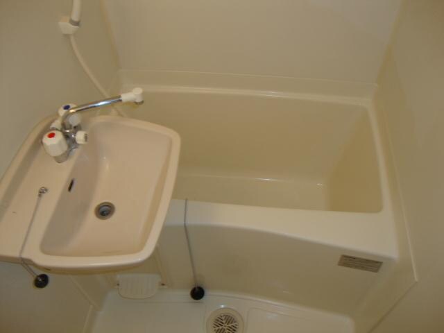 レオパレス磯の物件内観写真