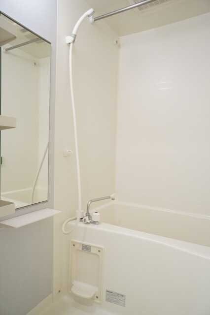 ラヴィアン オランジュの物件内観写真