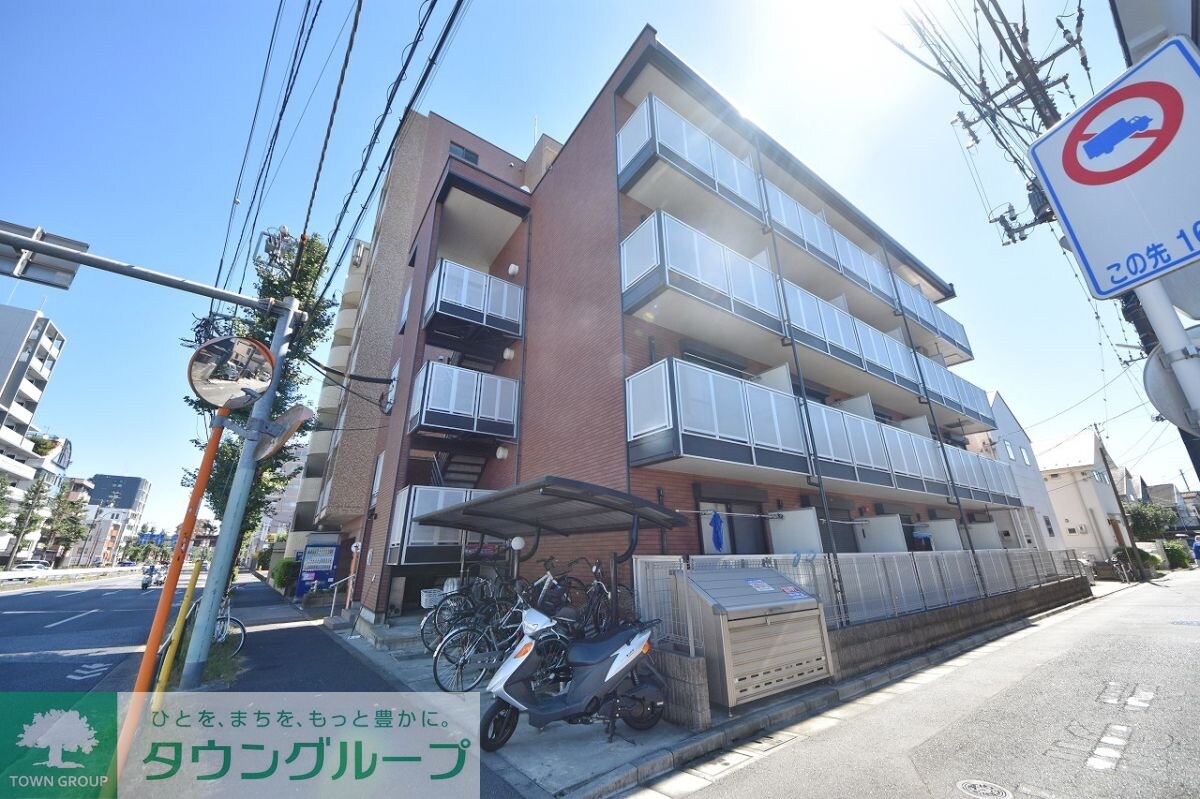 レオネクストルフェリの物件外観写真