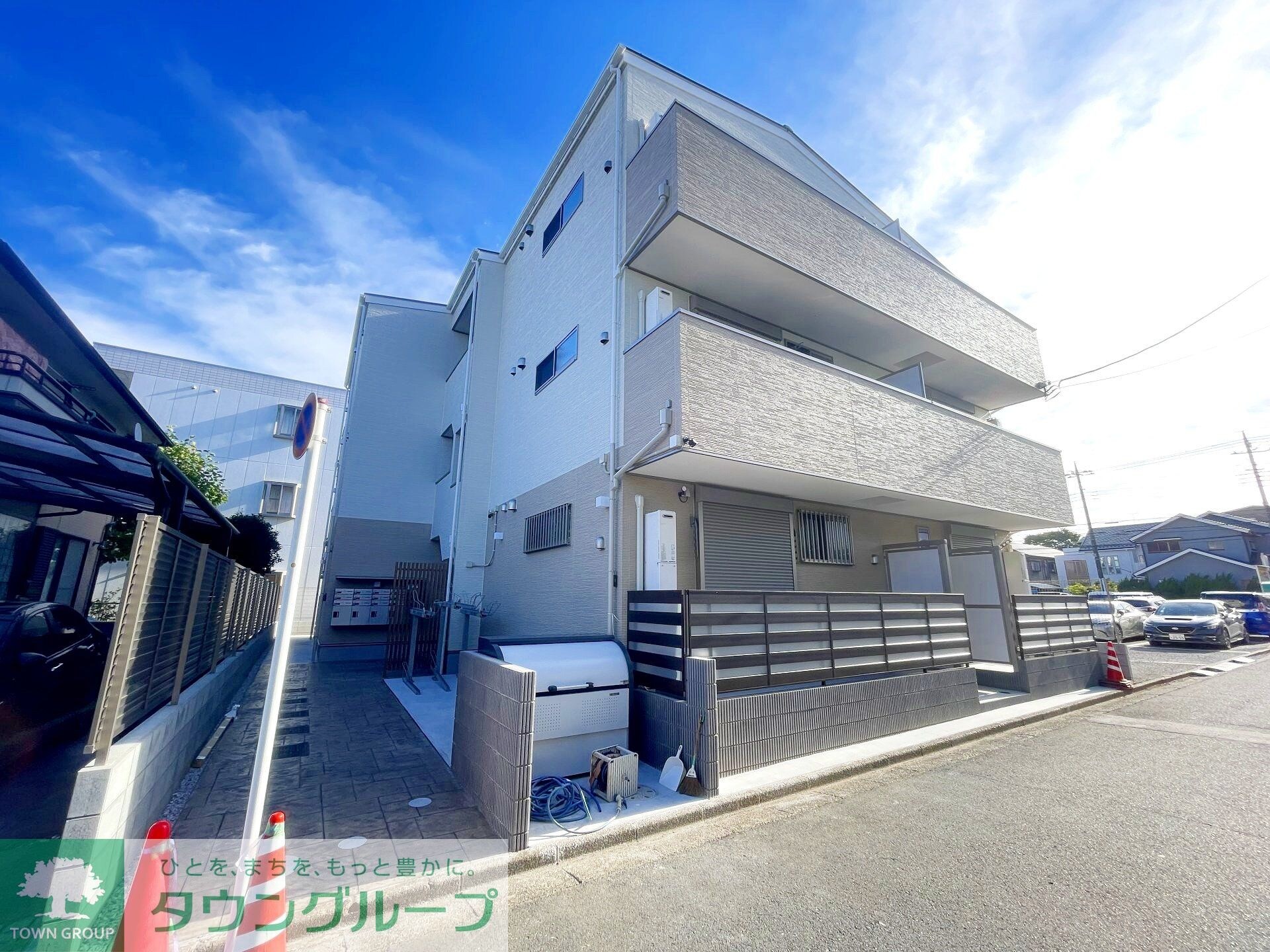 ルミナス所沢の物件外観写真