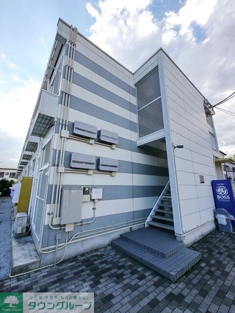 レオパレスFEDEの物件外観写真