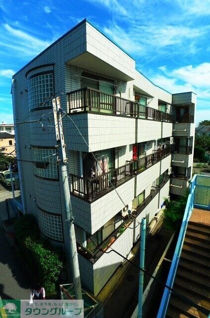 ウィングコート久米川の物件外観写真