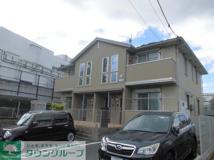 シャルマンの物件外観写真