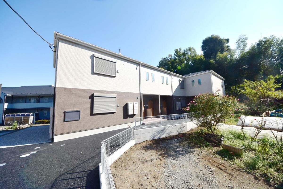 アムール ベルフルールの物件外観写真