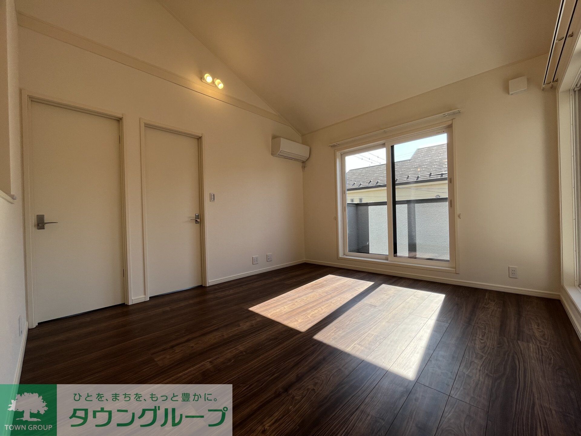 フォレスタ三鷹の物件内観写真