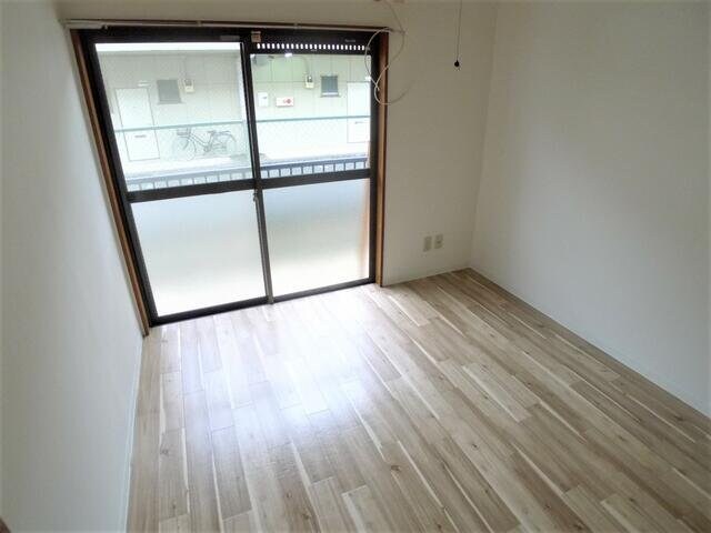 コーポジュネスの物件内観写真