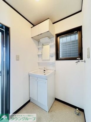 中藤4丁目戸建の物件内観写真