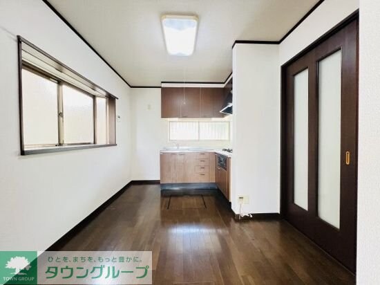 中藤4丁目戸建の物件内観写真