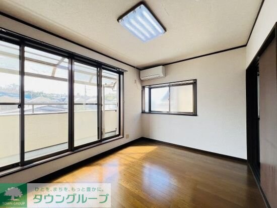 中藤4丁目戸建の物件内観写真