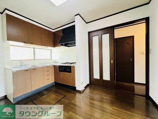 中藤4丁目戸建の物件内観写真