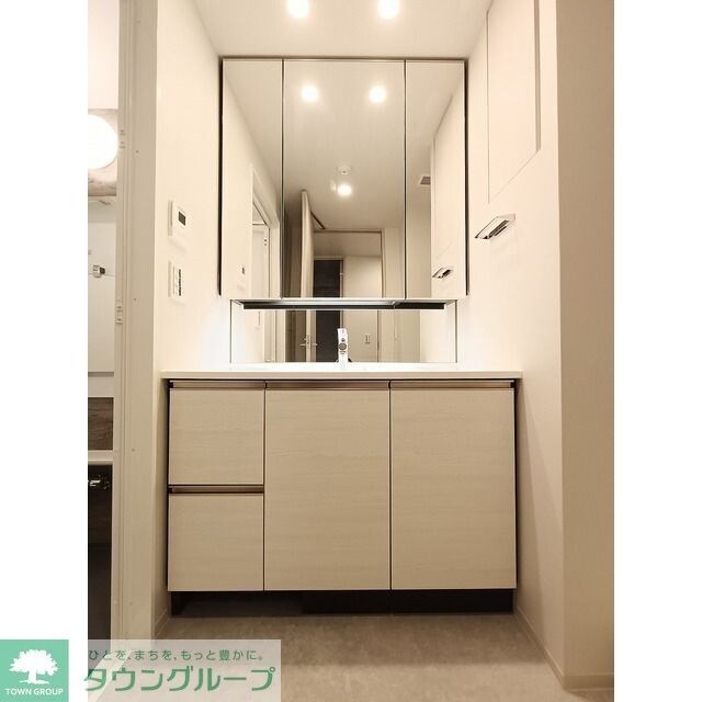 コンフォリア・リヴ八坂富士見の物件内観写真