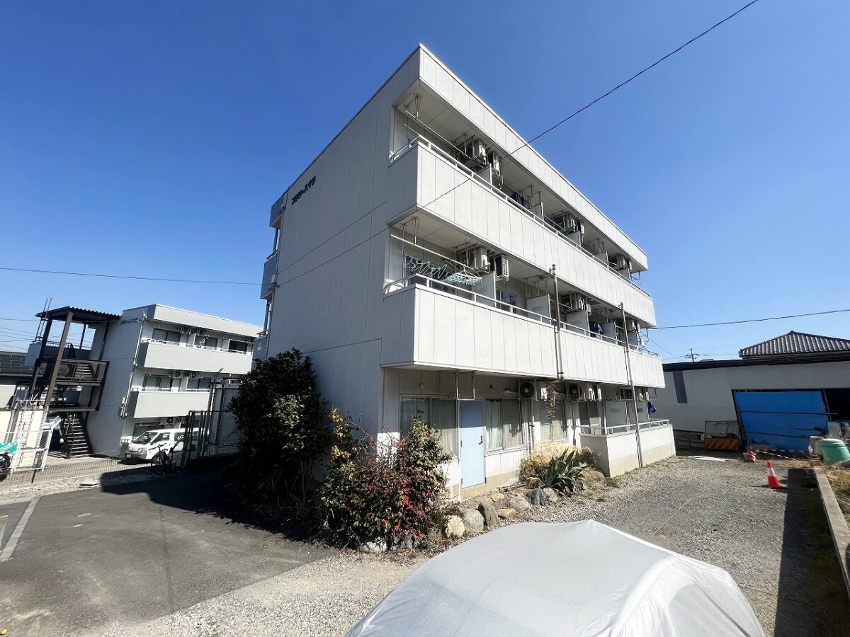 フラワーハイツC棟の物件外観写真