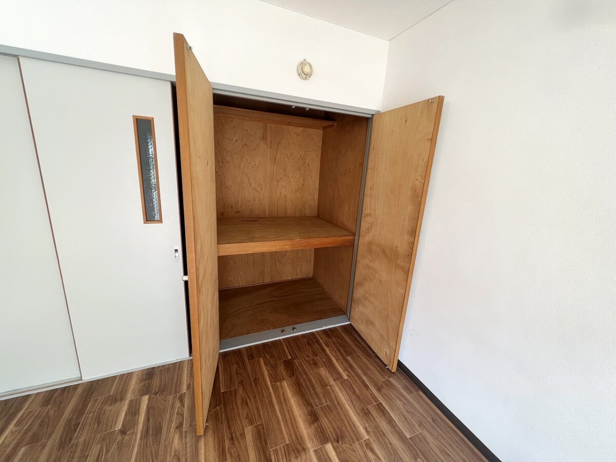 フラワーハイツC棟の物件内観写真