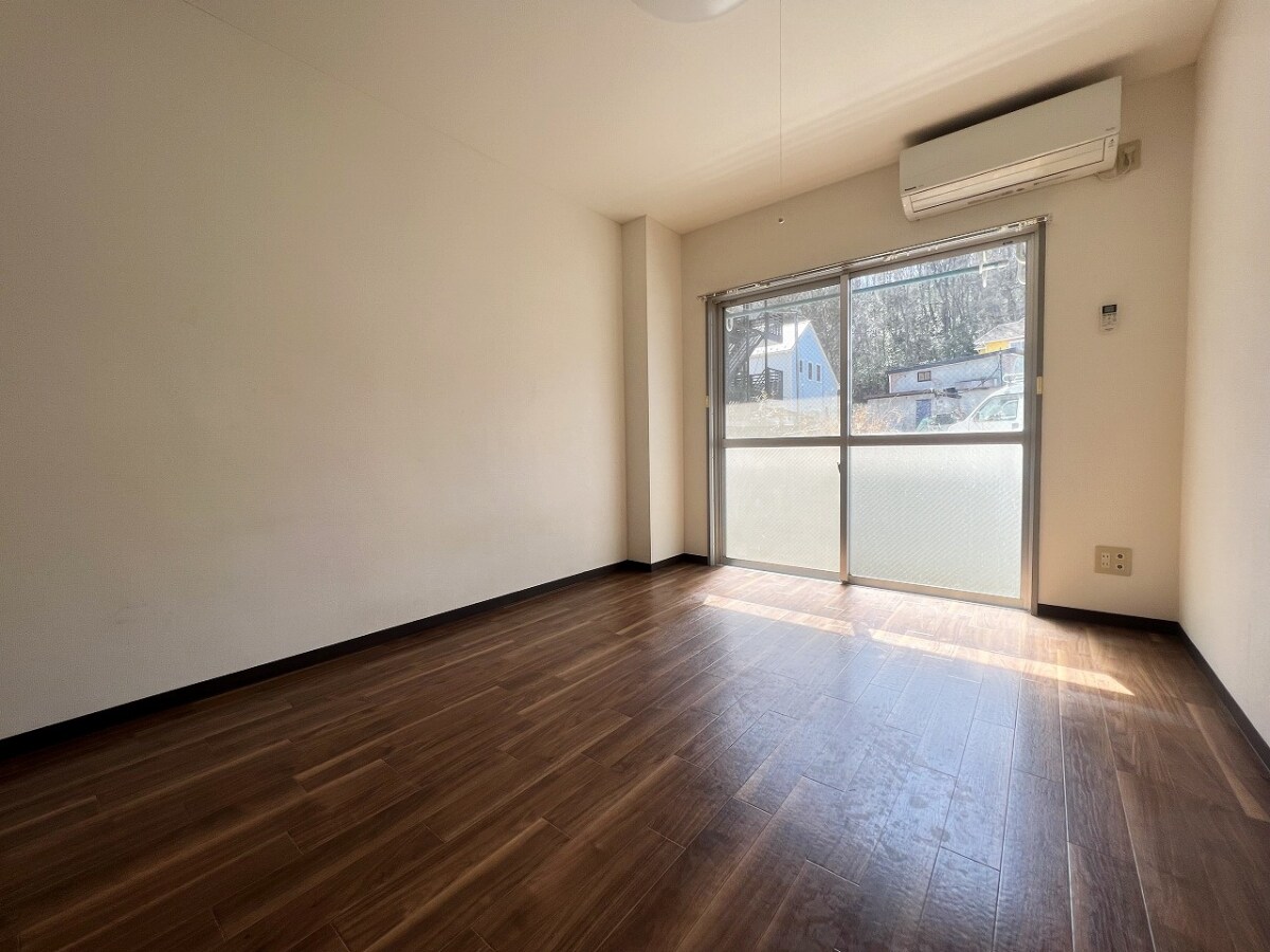 フラワーハイツC棟の物件内観写真