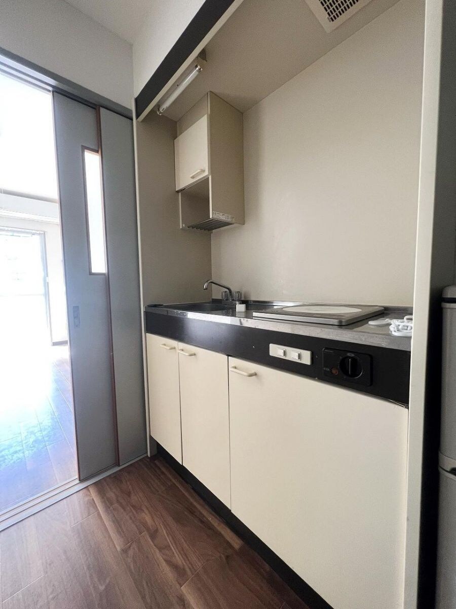 フラワーハイツC棟の物件内観写真