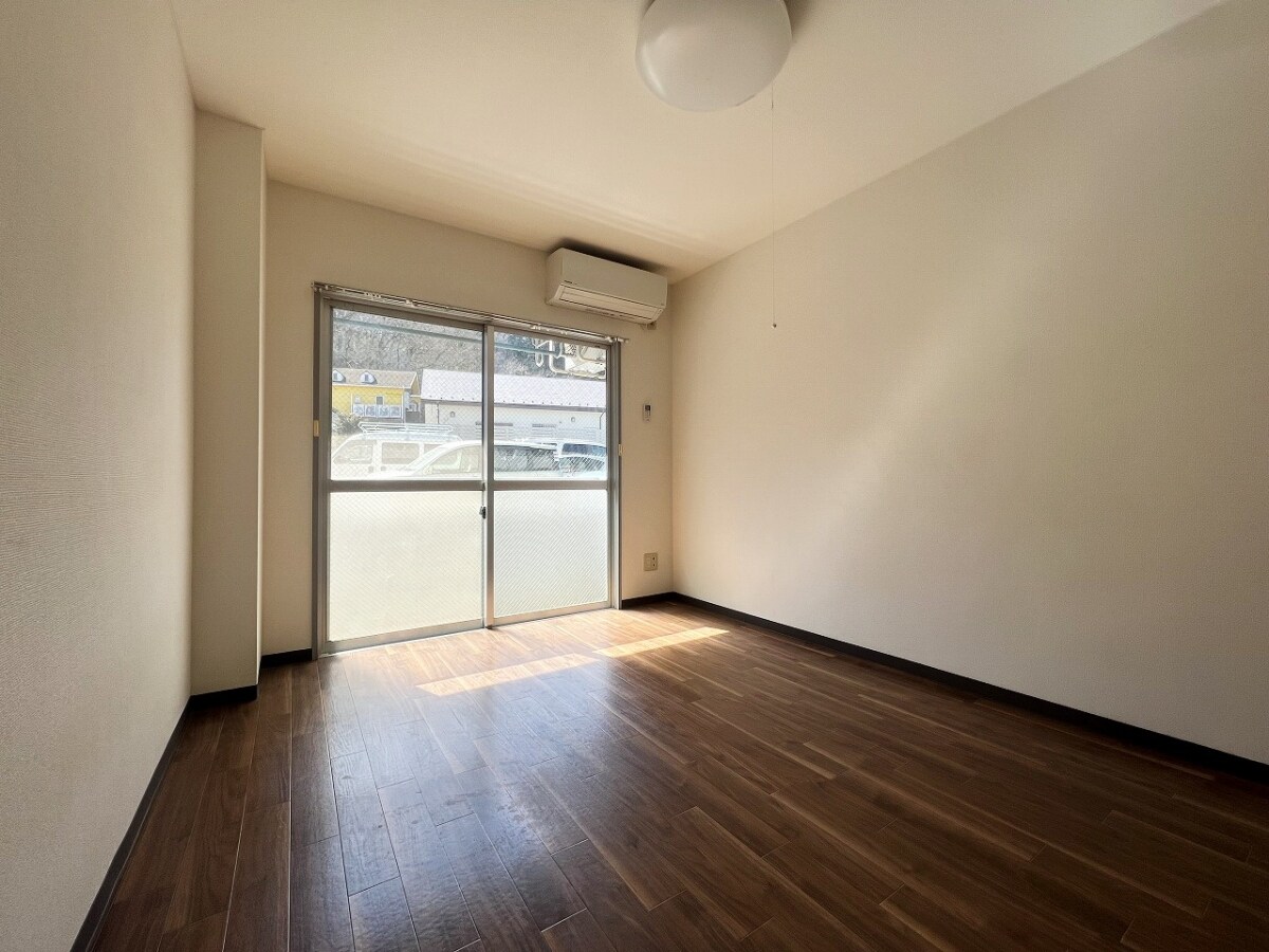 フラワーハイツC棟の物件内観写真