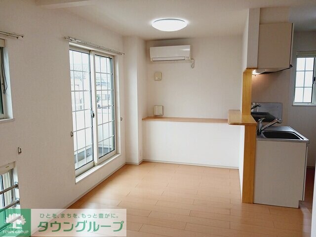 アンソレイェ IIIの物件内観写真