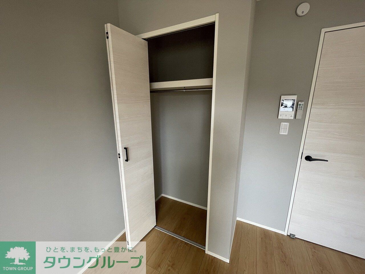 エフプレスト岸町の物件内観写真