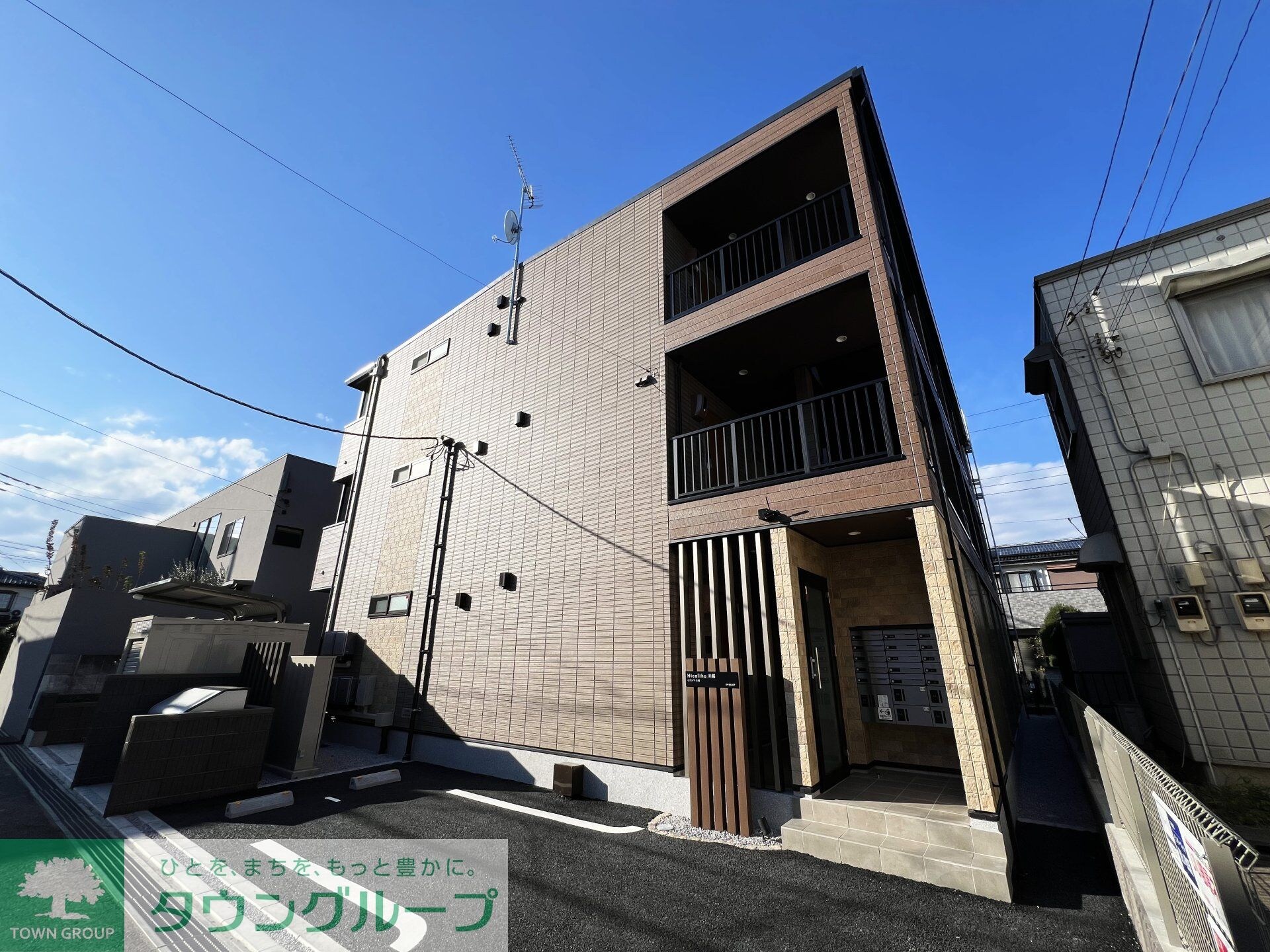 ヒカルサ川越の物件外観写真