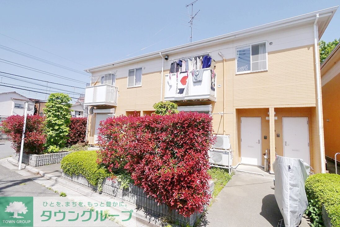 ウッディ・ハウスA棟の物件外観写真