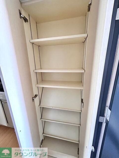 伊勢原八番館の物件内観写真