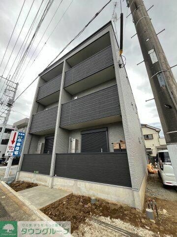 GRADUS鶴ヶ島IIIの物件外観写真