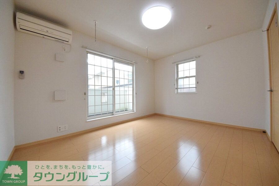 ラフレシールの物件内観写真