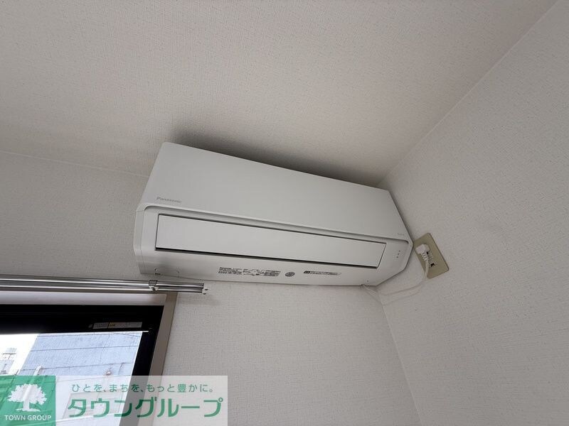 ワイズ・トヨオカの物件内観写真