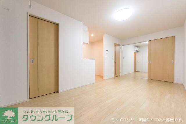 ラ・シモーヌ・メゾン MHの物件内観写真